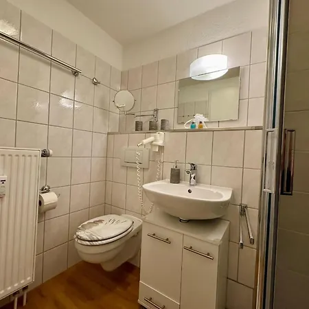 Gemuetliche Mit Grossem Balkon In Lejlighed *